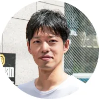 企業代表者顔写真